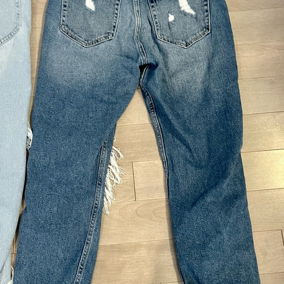 Hollister Distressed Mom Jeans size 3/26 Short Bundle - Picture 4 of 8